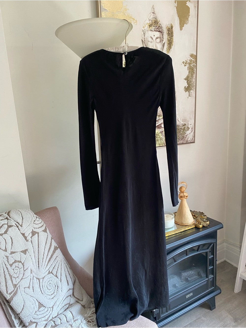 REFORMATION BLACK SILK MIDI DRESS - Picture 9 of 16